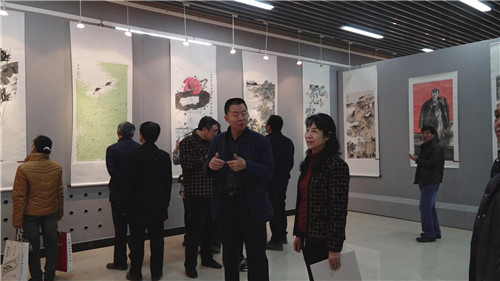 河南百余幅中国画力作在郑展出