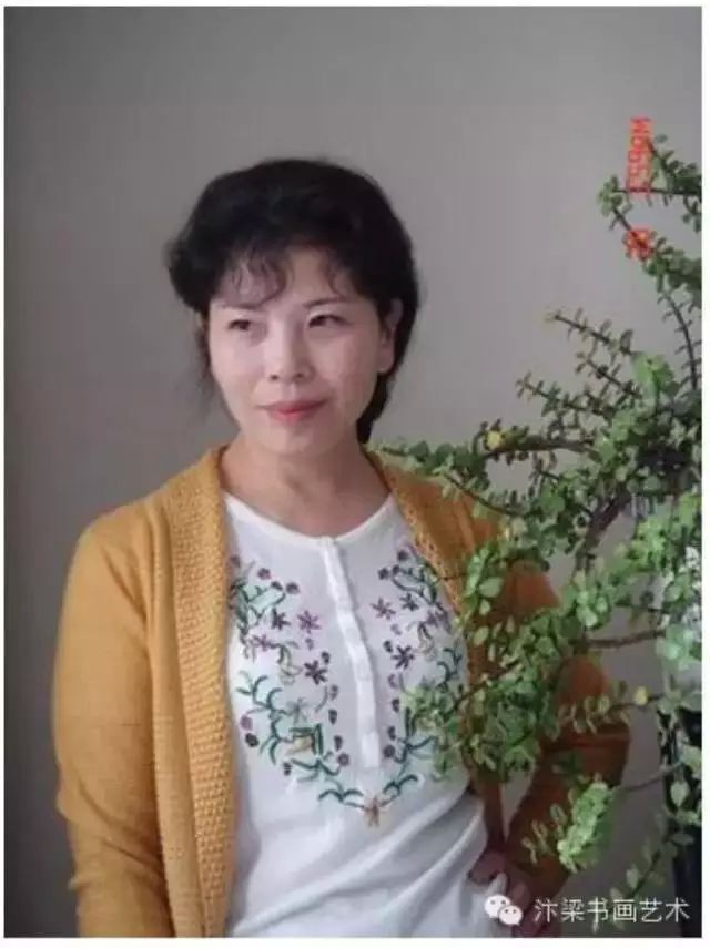 吴士娟.jpg